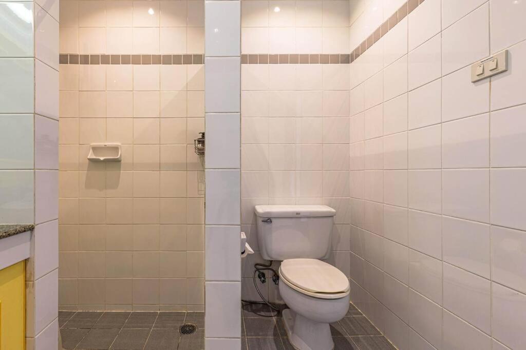 4 Bedroom Townhouse In Great Location! HHQ Eksteriør billede